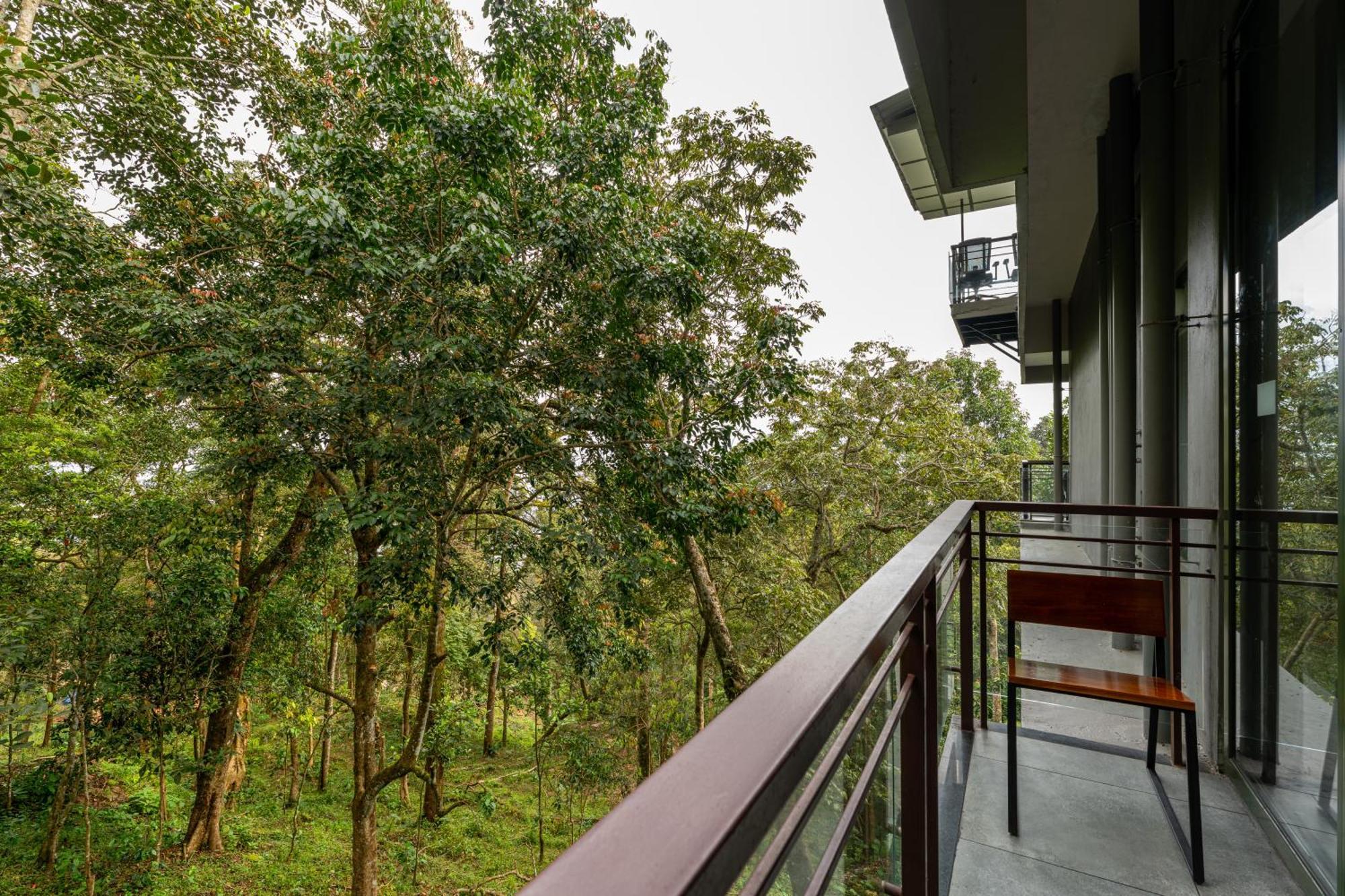 K Mansion Lägenhet Munnar Exteriör bild