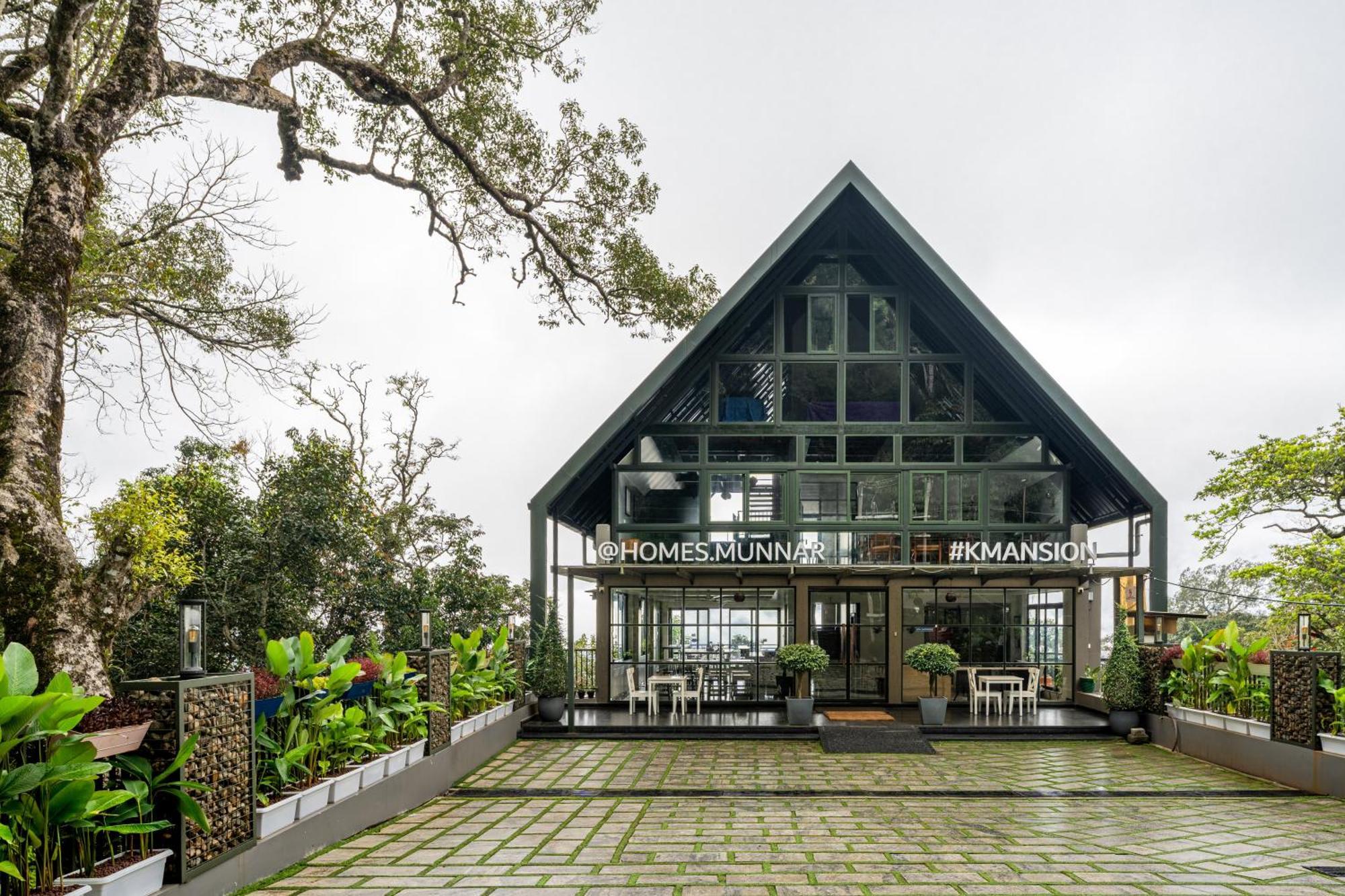 K Mansion Lägenhet Munnar Exteriör bild