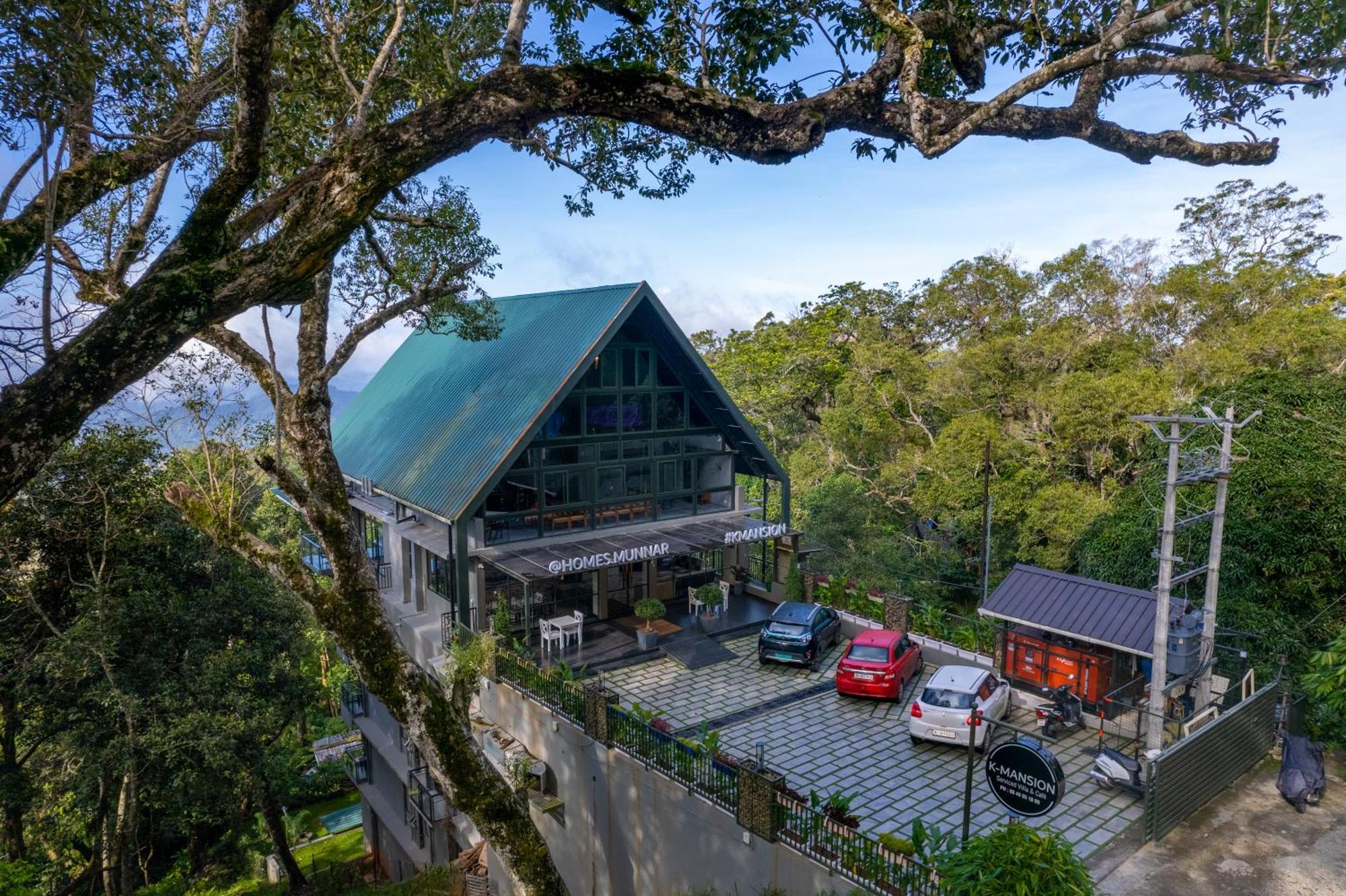 K Mansion Lägenhet Munnar Exteriör bild